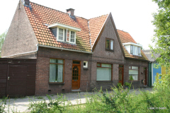 04-287_8705